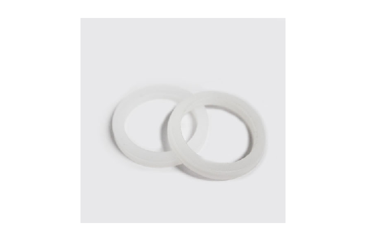 NYLONPAKN. T/ FORSKR.  3/4