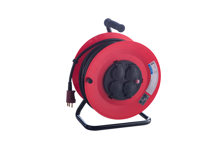 KABELTROMLE 40M M/ JORD 220V 4 UDT.